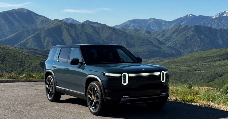 Rivian Q2交付超预期并上调2026全年展望配图