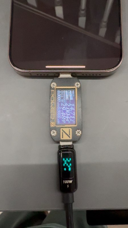 用理想5C桩的满功率充满一个iPhone，大概只需要0.1*秒😂配图