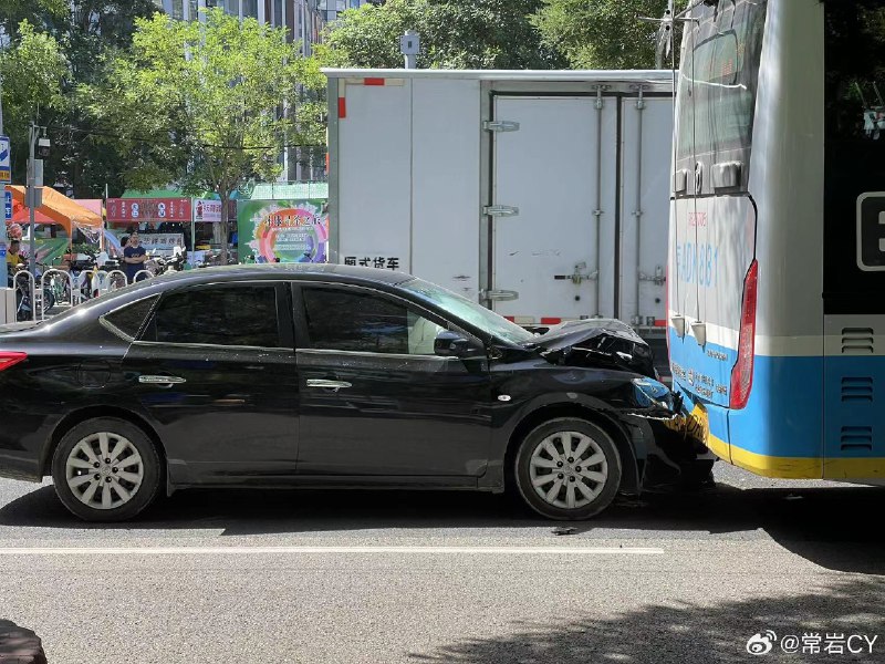 职业摄影师就是手快……配图