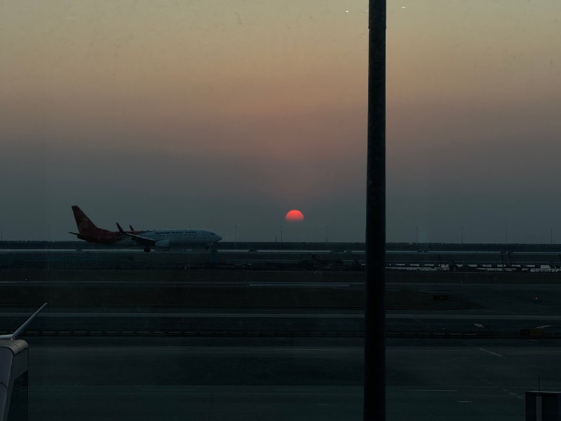 终于，能回上海了！ 深圳·深圳宝安国际机场T3航站楼配图