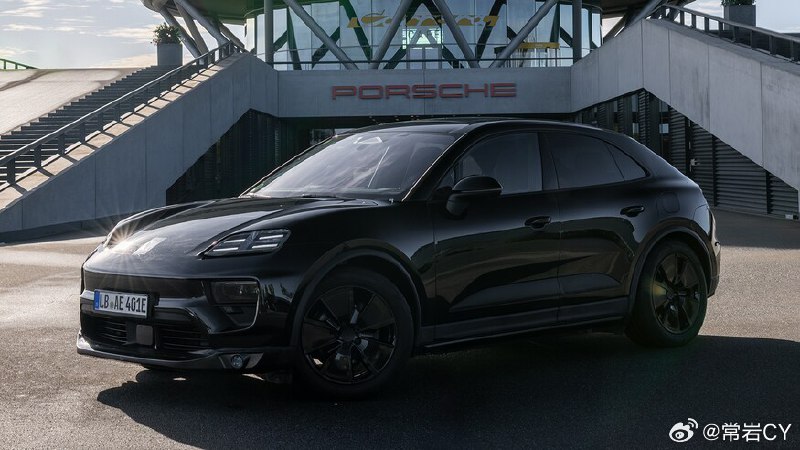 Macan EV：配图