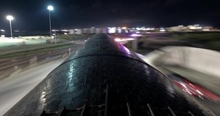SpaceX 称首艘返回发射场的星舰 Ship 40 已在 Starbase 垂直停放配图