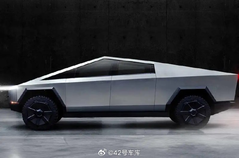 Cybertruck 将包括单电机、双电机以及三电机三种动力版本。配图
